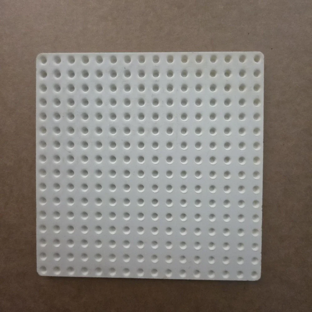 LEGO 91405  Flat Plates  5 -  16x16 Plates 3 White 1 Green & 1 Tan Lot Of 5 Read